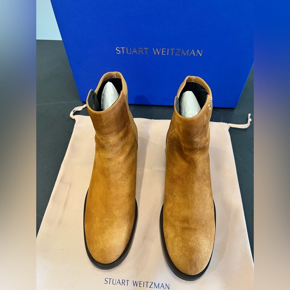 Stuart Weitzman Camel Suede Men's Boots - Picture 1 of 8